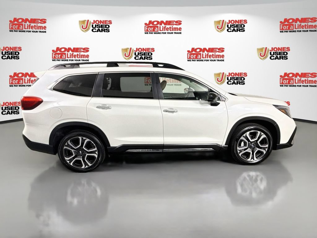 Certified 2025 Subaru Ascent Touring AWD/4WD image 17