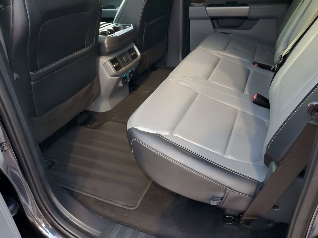 Used 2022 Ford F150 Lariat image 20