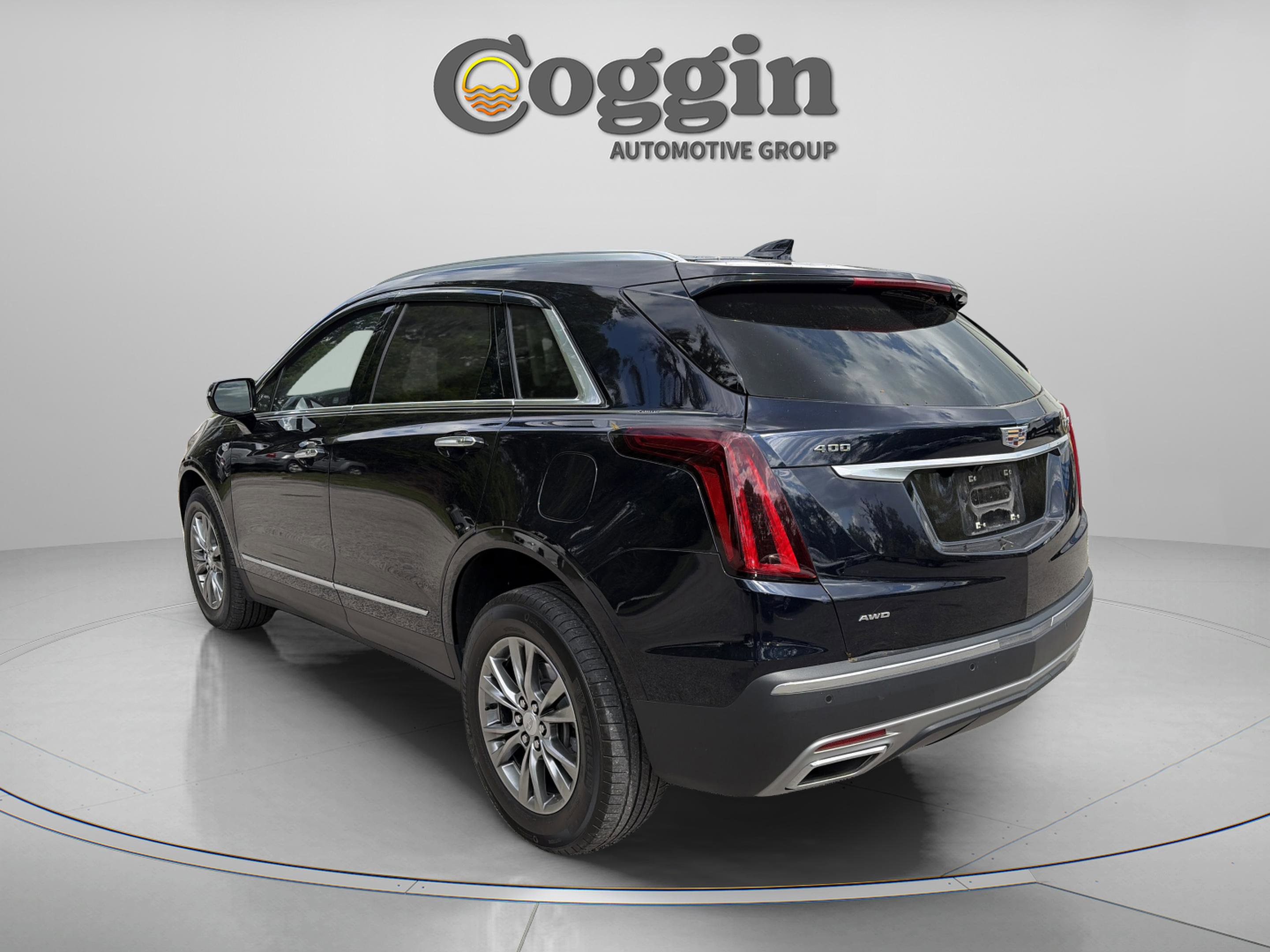 Used 2021 Cadillac XT5 Premium Luxury image 3
