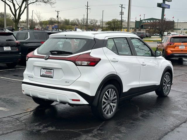 Certified 2024 Nissan Kicks SV FWD image 4