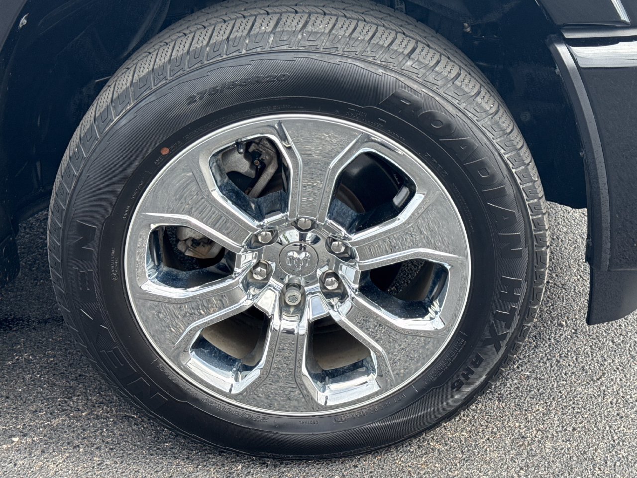 Used 2025 RAM 1500 Big Horn AWD/4WD image 9