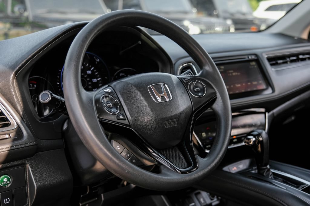 Used 2018 Honda HR-V EX image 14