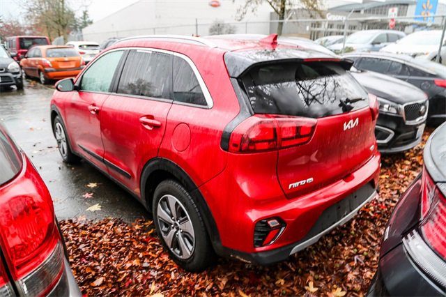 Used 2022 Kia Niro LX image 8