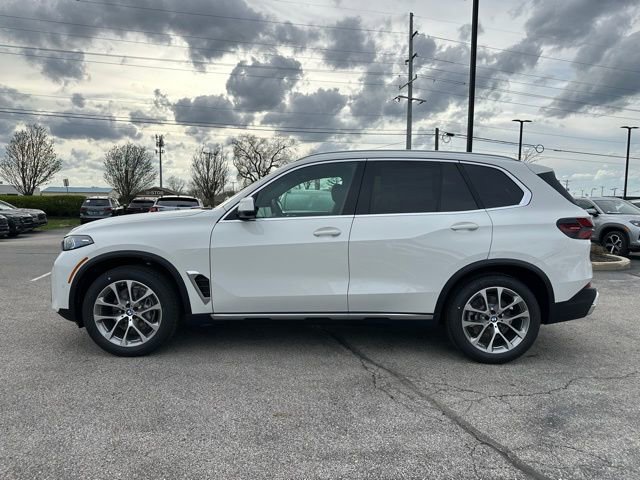 New 2026 BMW X5 xDrive40i w/ Premium Package AWD/4WD image 7