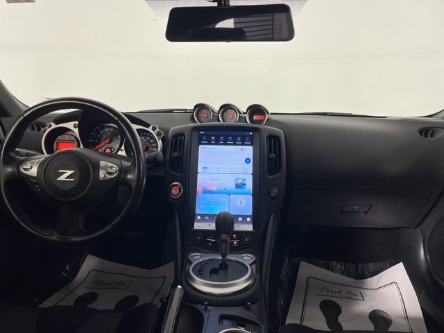 Used 2020 Nissan 370Z Coupe image 37