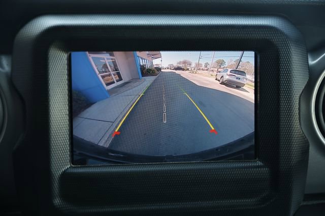 Used 2023 Jeep Wrangler Willys image 38