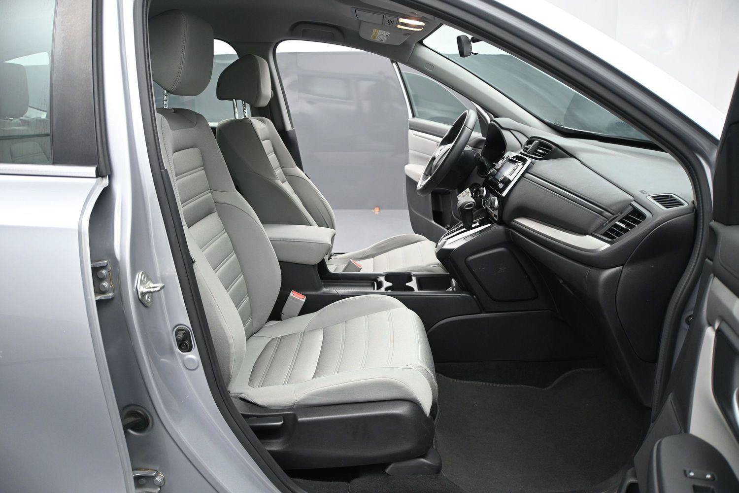 Used 2019 Honda CR-V LX image 16