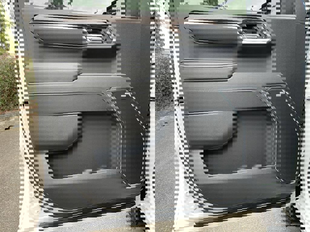 New 2026 GMC Sierra 1500 Elevation w/ Elevation Premium Package image 23