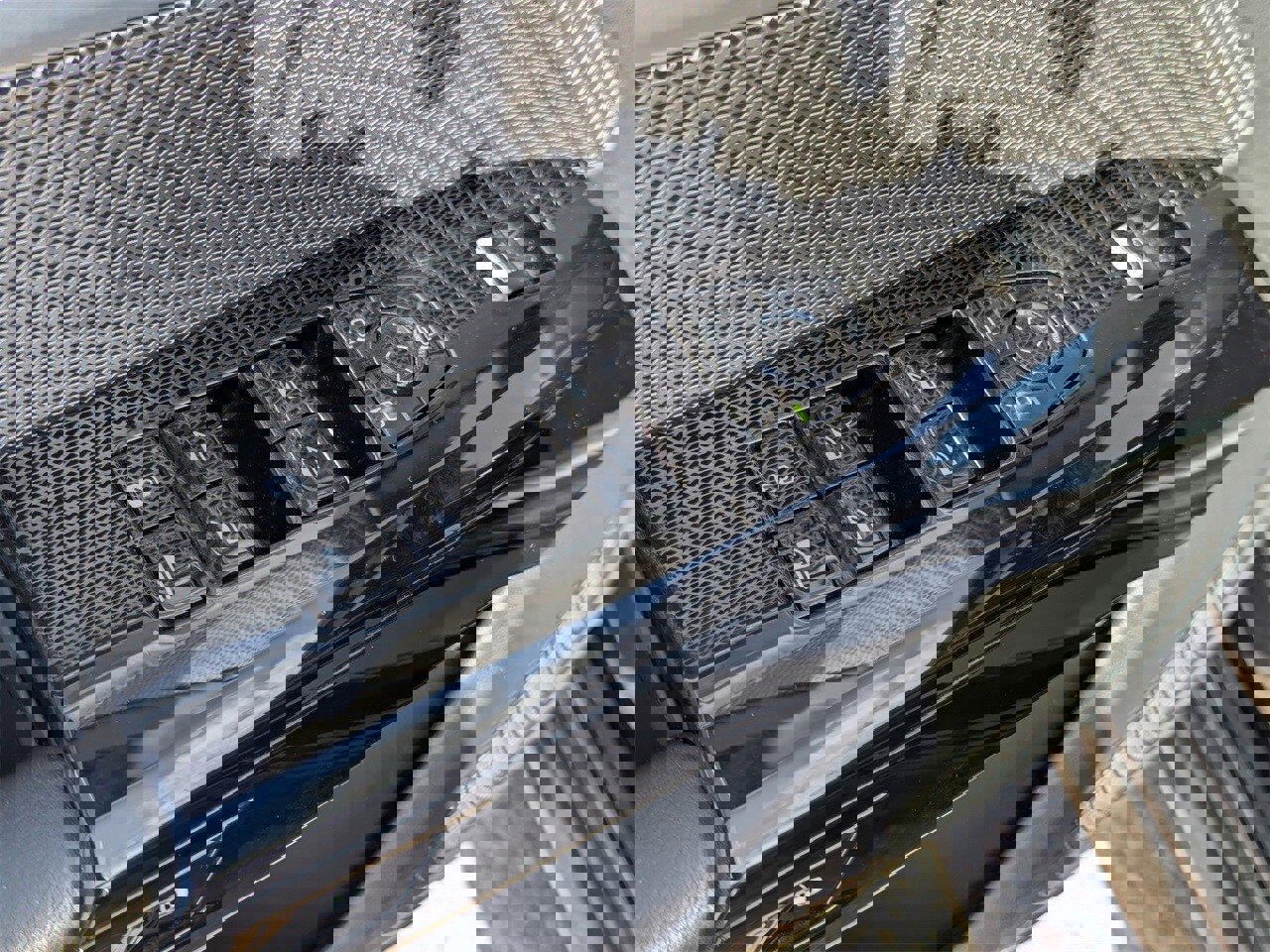 Used 2024 BMW 740i 740i image 28