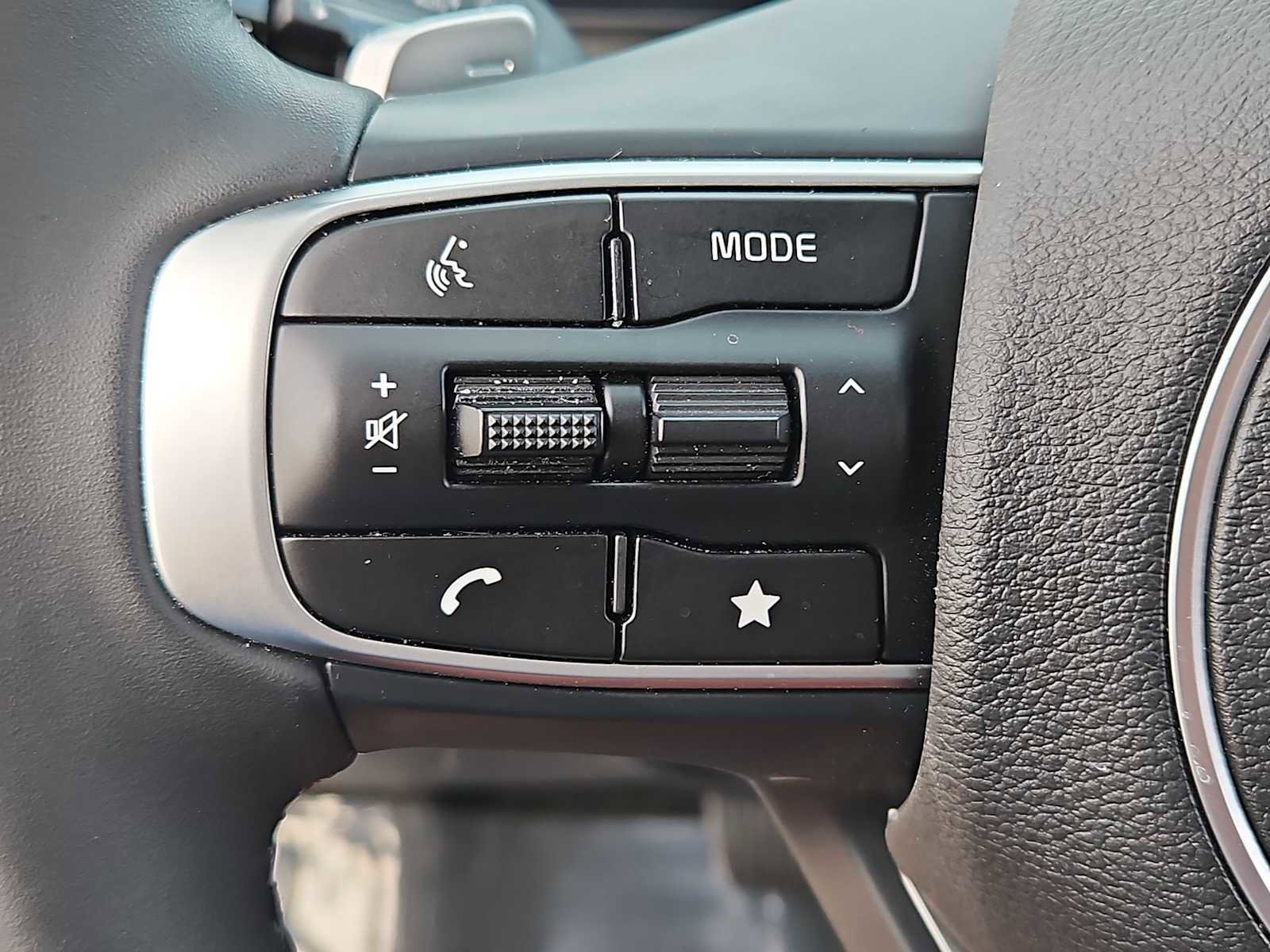 Used 2024 Kia Sportage SX Prestige image 24