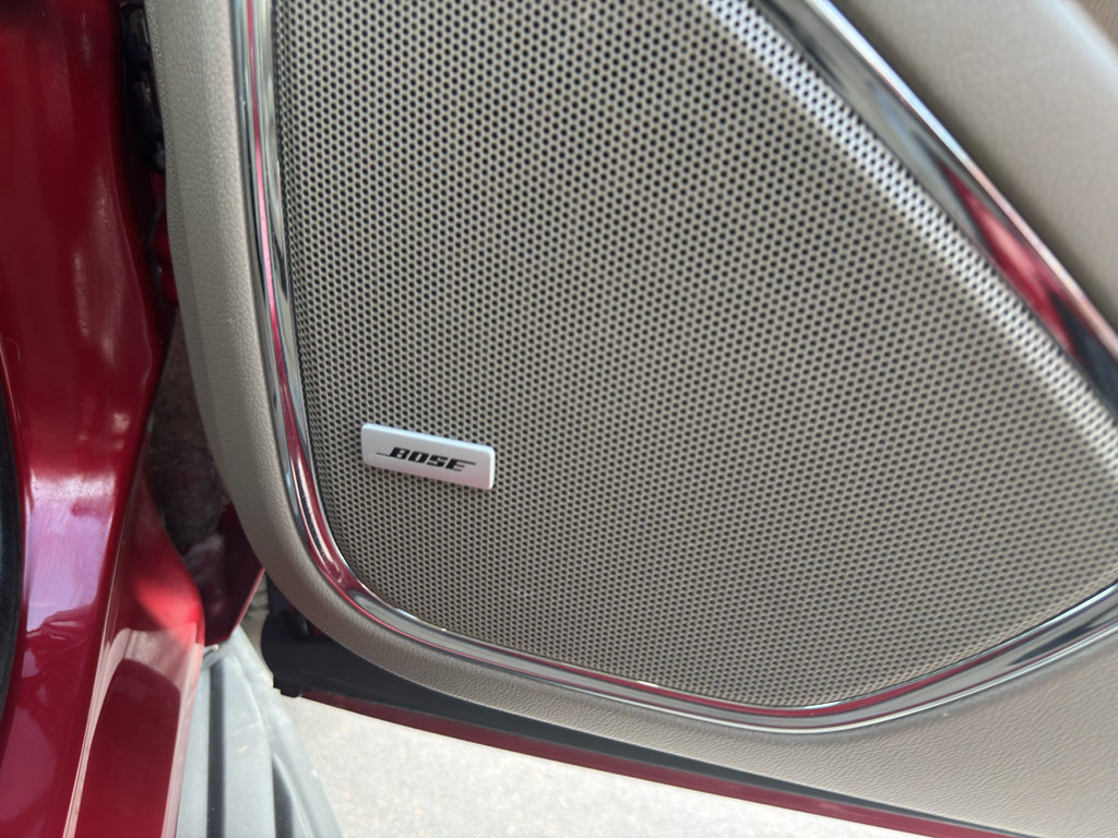 Used 2015 Chevrolet Tahoe LT AWD/4WD image 11