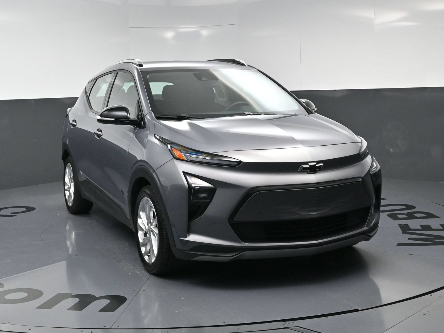 Used 2022 Chevrolet Bolt EUV LT w/ Driver Confidence Package FWD image 3
