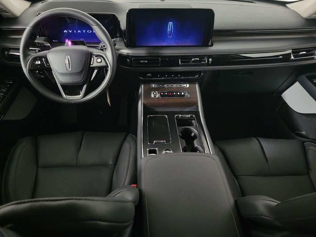 New 2027 Lincoln Aviator Reserve w/ Luxury Package AWD/4WD image 9