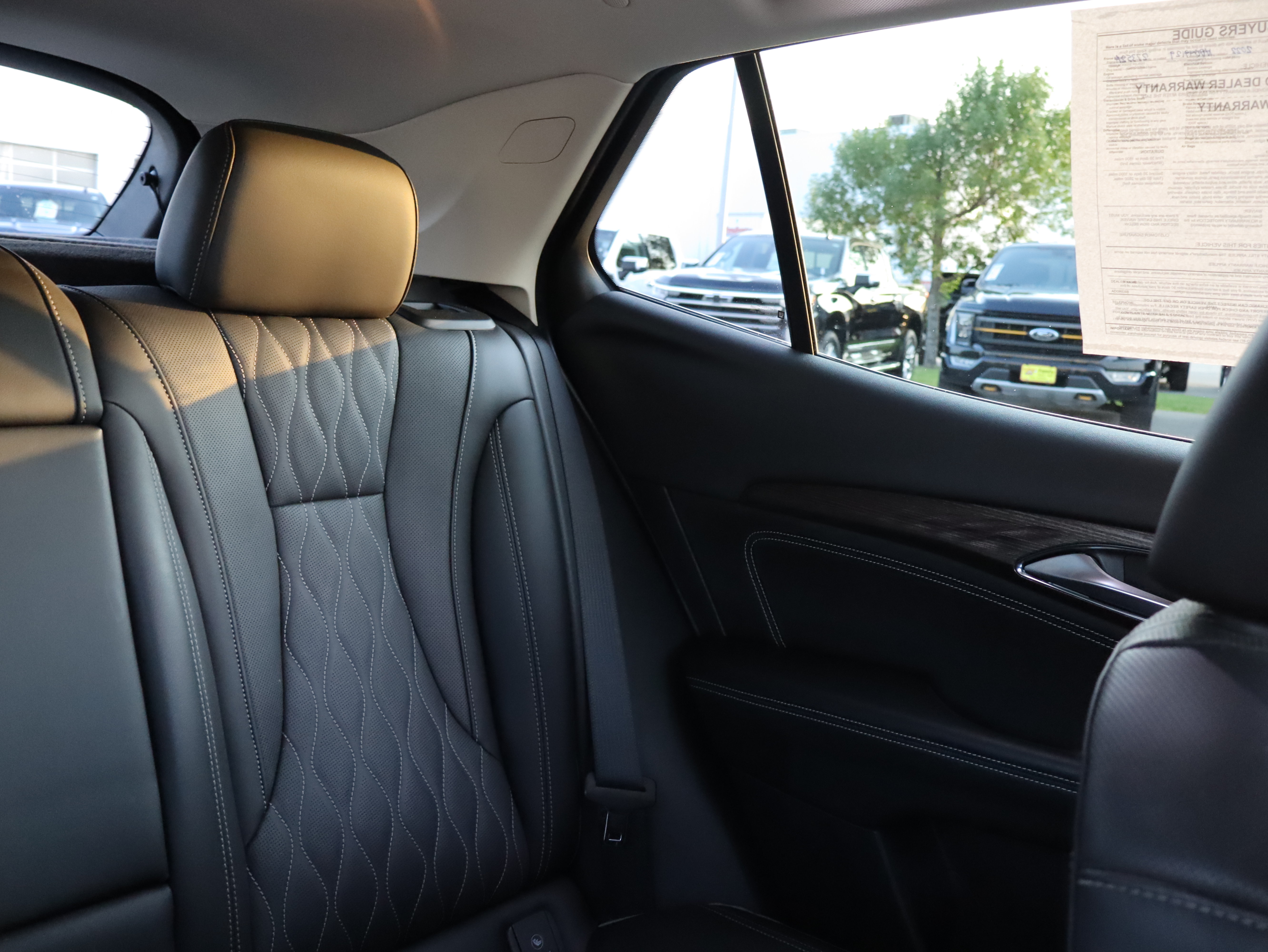 Used 2022 Buick Envision Avenir w/ Technology Package II AWD/4WD image 14
