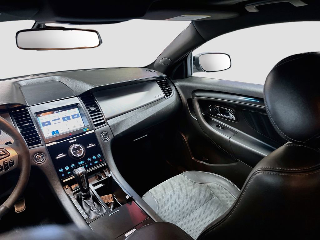 Used 2018 Ford Taurus SHO w/ Sho Performance Package image 25
