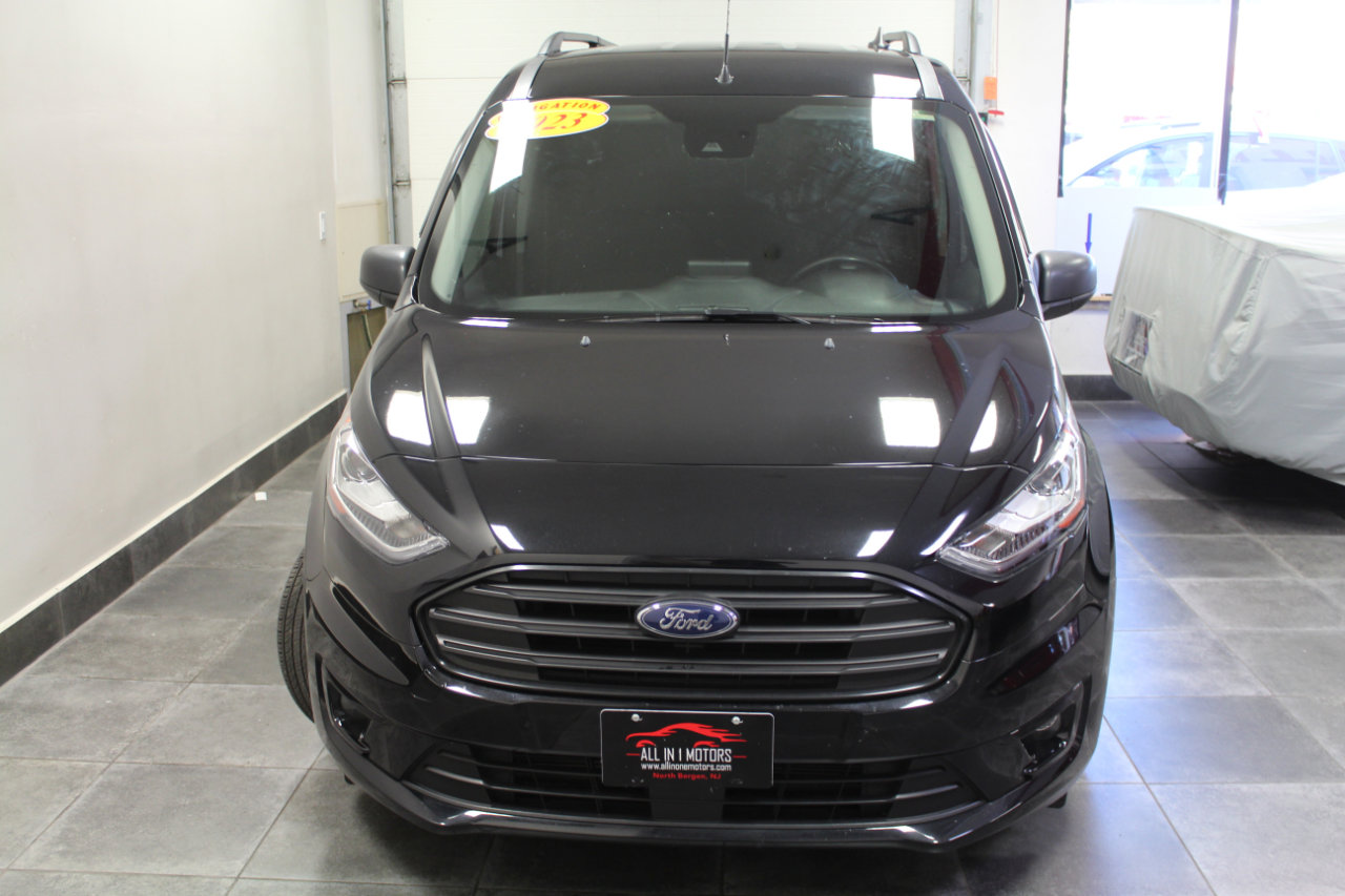 Used 2023 Ford Transit Connect XLT w/ Trailer Tow Package image 2