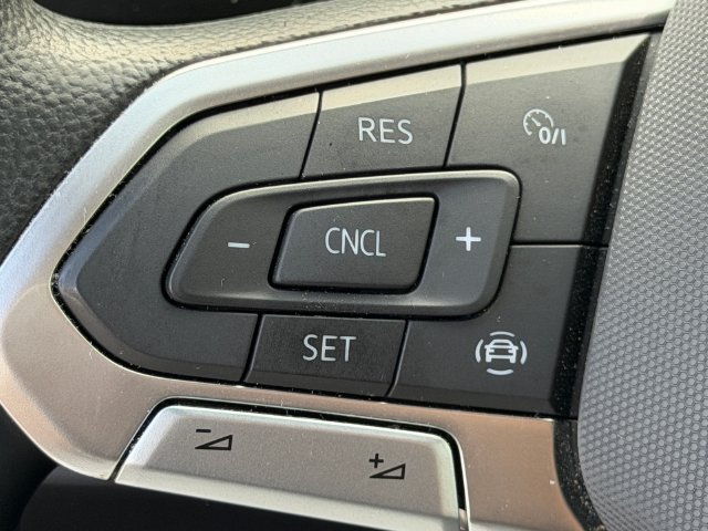 Certified 2023 Volkswagen Tiguan S FWD image 25