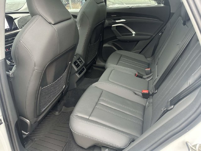 New 2026 Audi Q5 Premium Plus AWD/4WD image 5