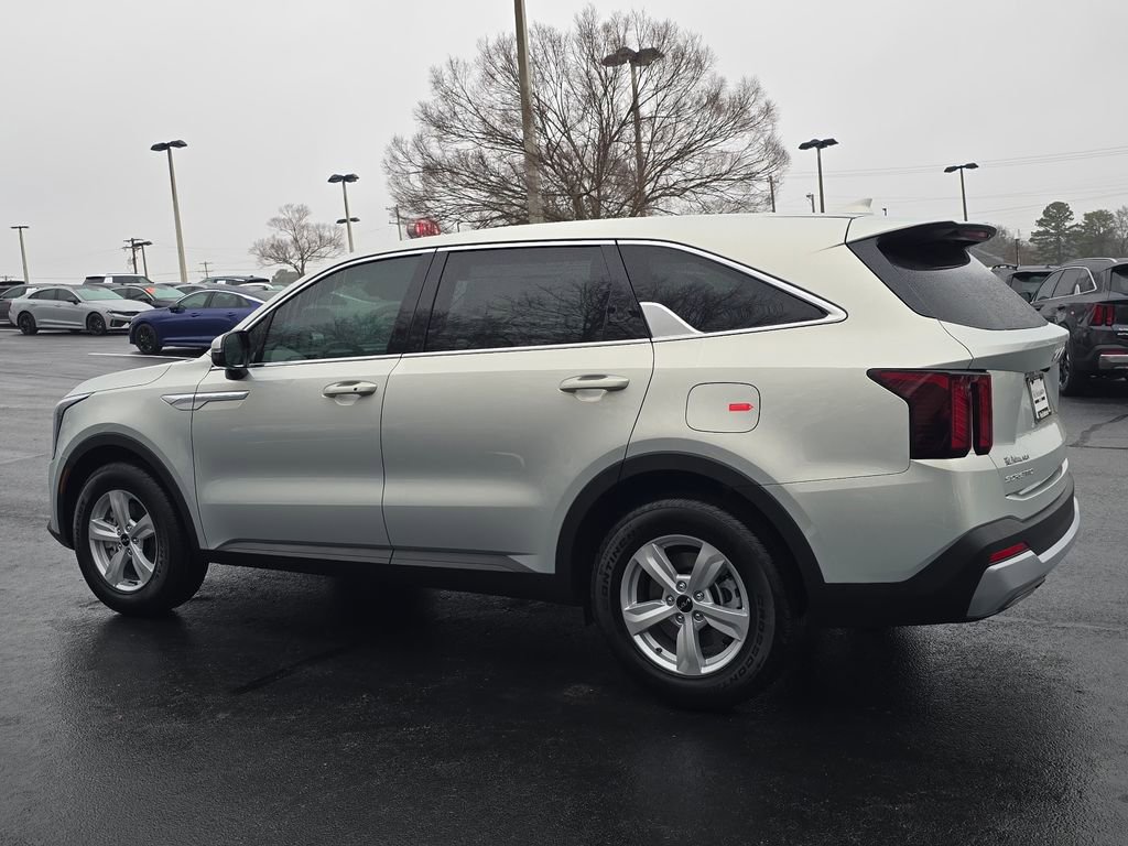 New 2026 Kia Sorento LX FWD image 5