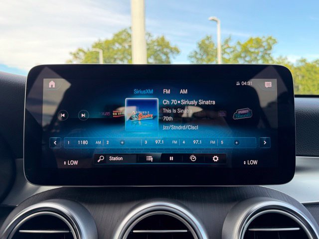 Used 2022 Mercedes-Benz GLC 300 4MATIC w/ Multimedia Package Lite image 20
