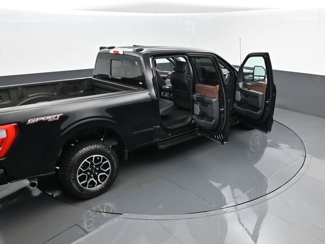 Used 2023 Ford F150 Lariat w/ Max Trailer Tow Package AWD/4WD image 28