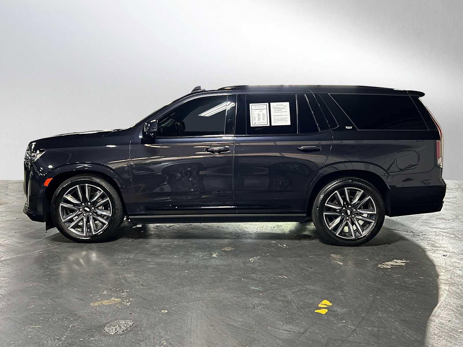 Used 2023 Cadillac Escalade Sport Platinum AWD/4WD image 6