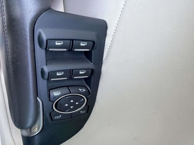 Used 2017 Lincoln MKC Reserve image 11