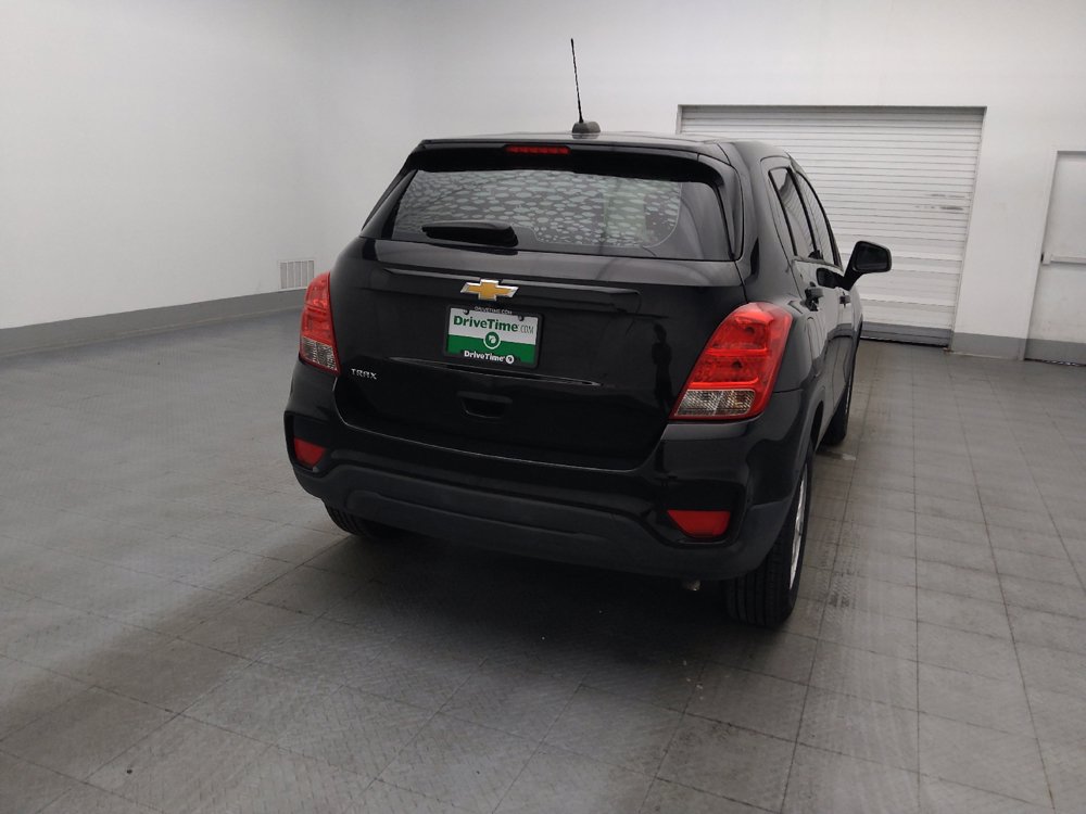Used 2020 Chevrolet Trax LS FWD image 7