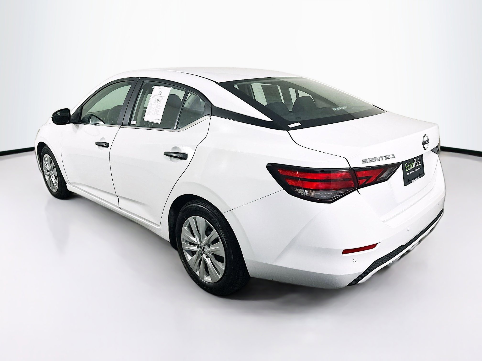 Used 2025 Nissan Sentra S image 5