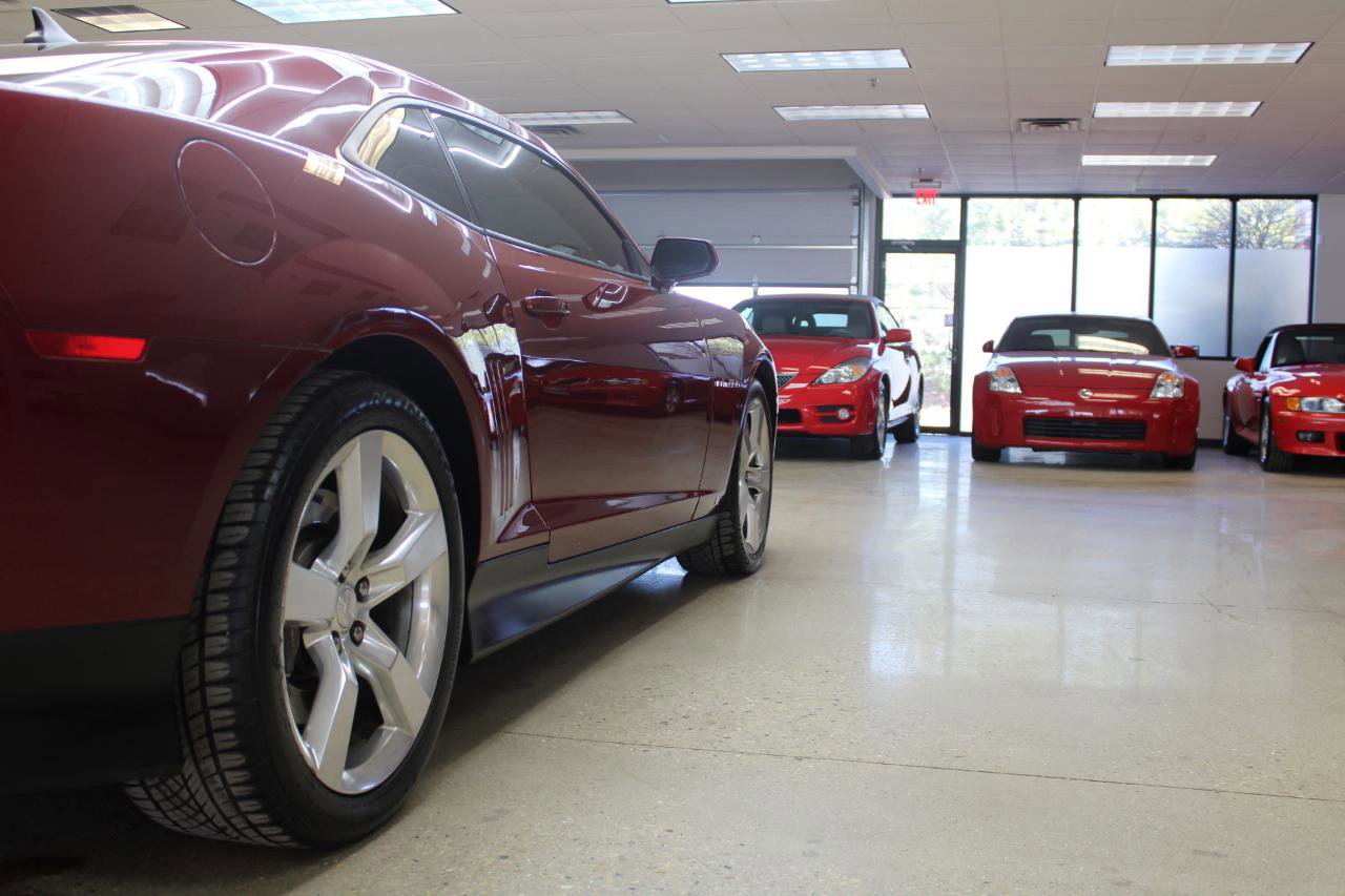 Used 2010 Chevrolet Camaro SS w/ LPO, Ground Effects Package image 25