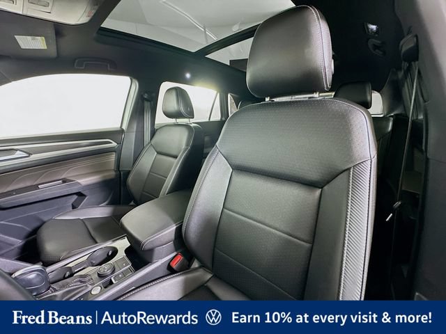 Used 2023 Volkswagen Atlas Cross Sport SEL AWD/4WD image 26