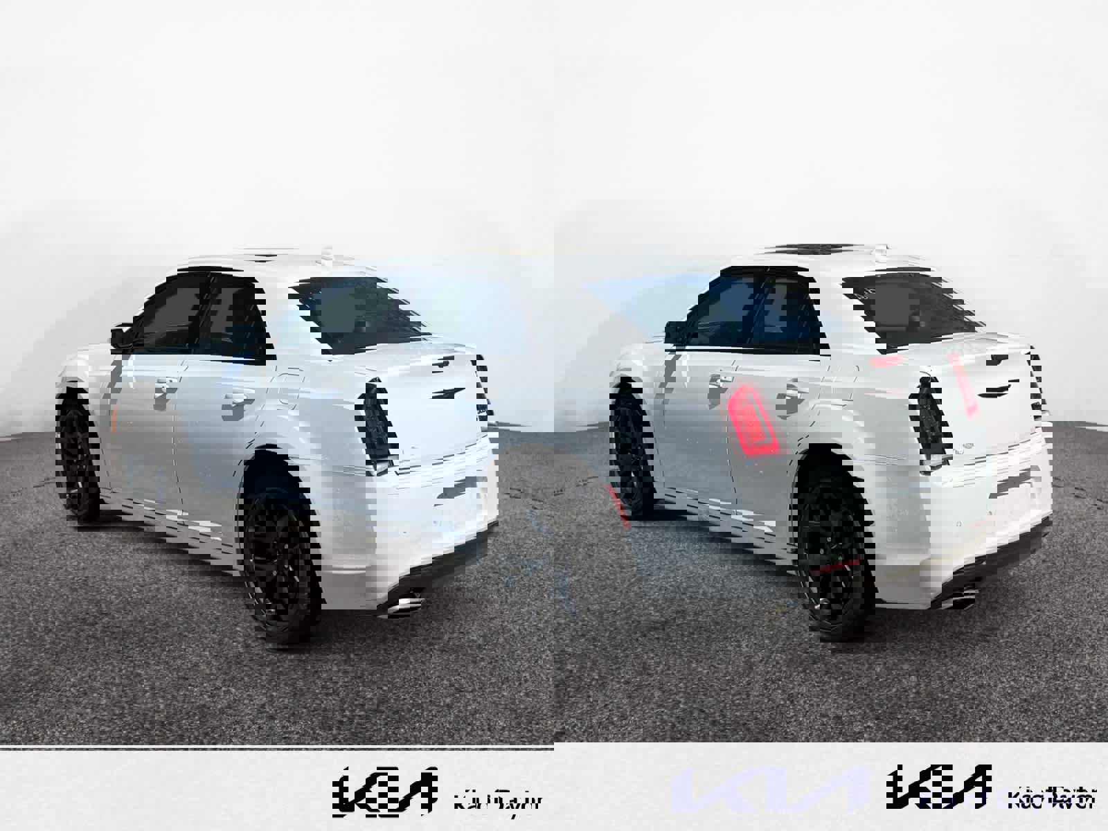 Used 2022 Chrysler 300 S image 3