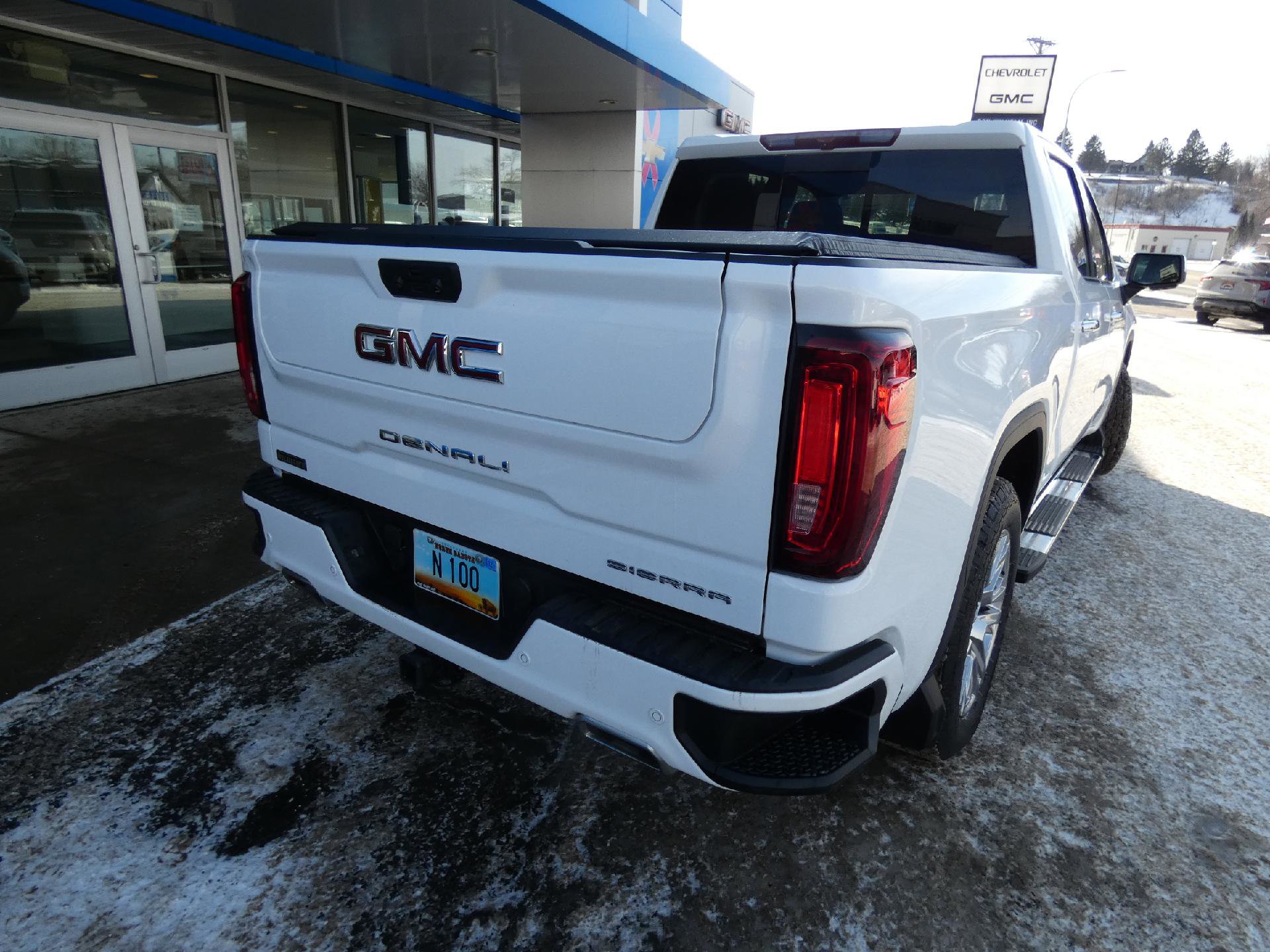 Certified 2022 GMC Sierra 1500 Denali image 3