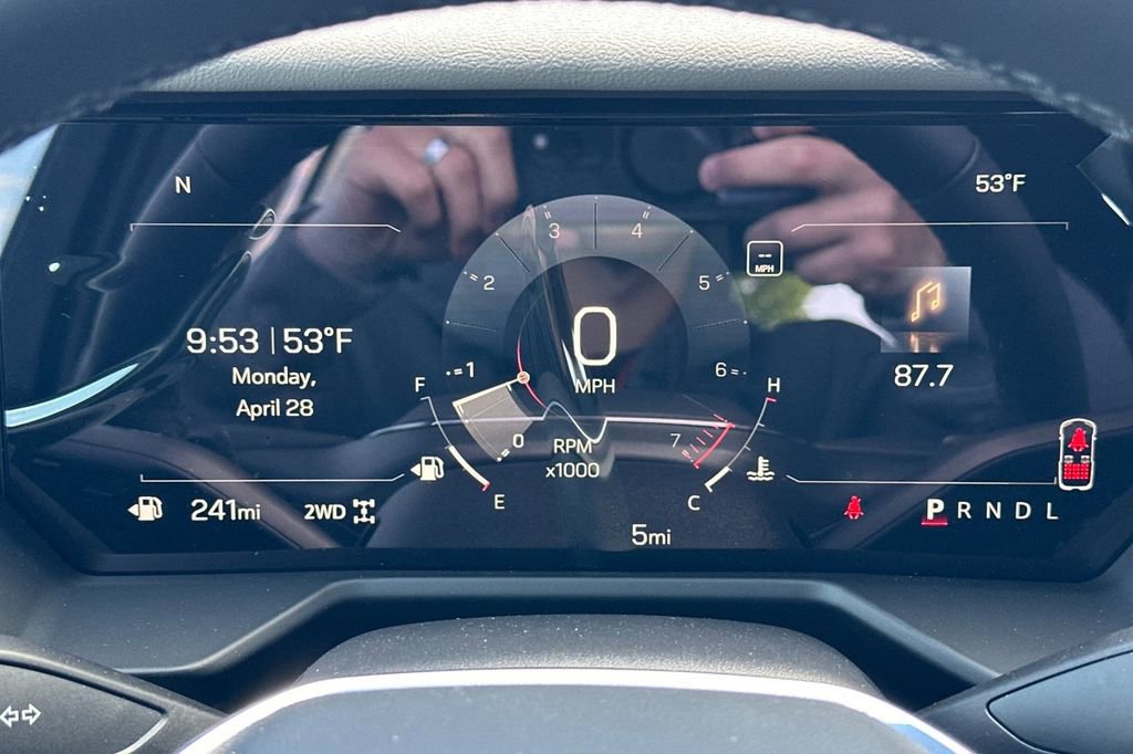 New 2025 GMC Acadia Elevation AWD/4WD image 23