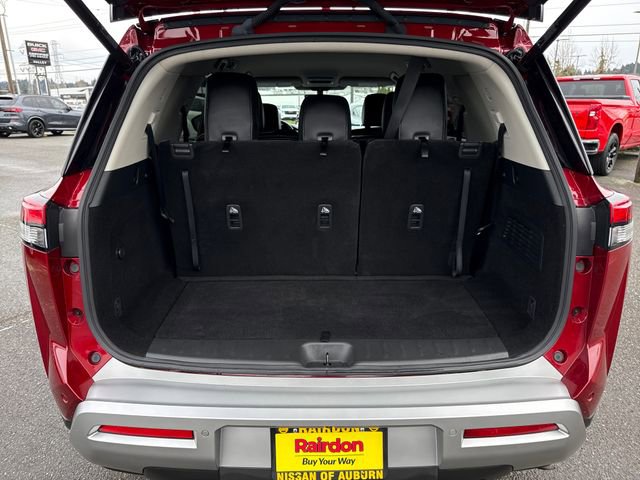 Used 2023 Nissan Pathfinder SL w/ Black Appearance Package image 27