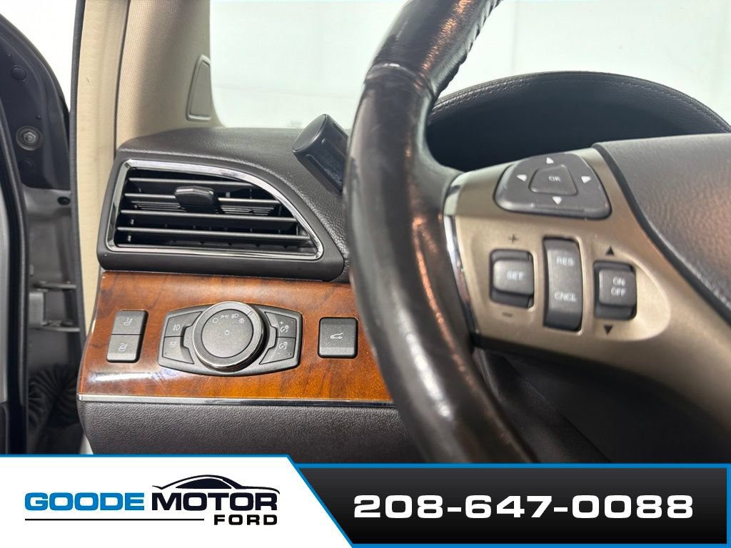 Used 2013 Lincoln MKX AWD image 13