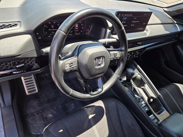 Used 2024 Honda Accord Sport image 13