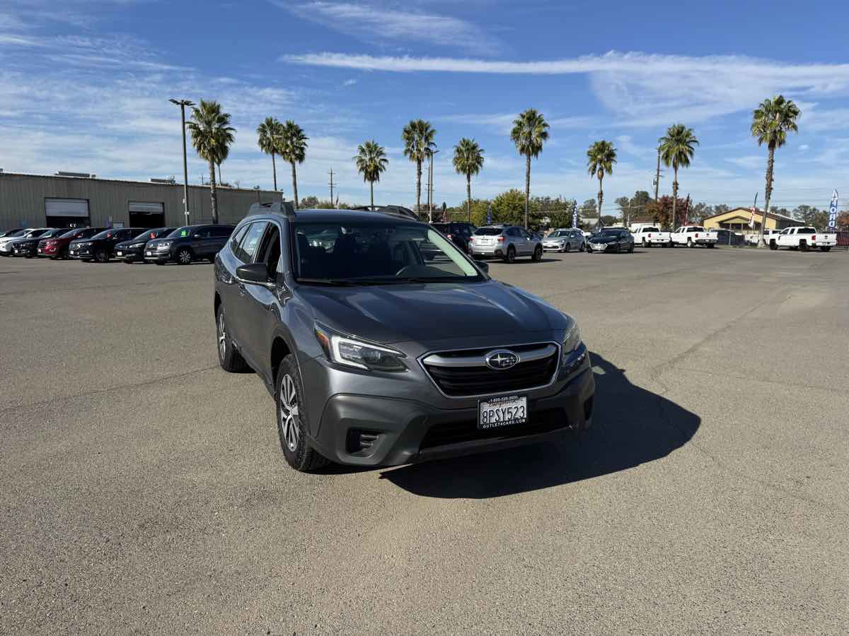 Used 2020 Subaru Outback image 3