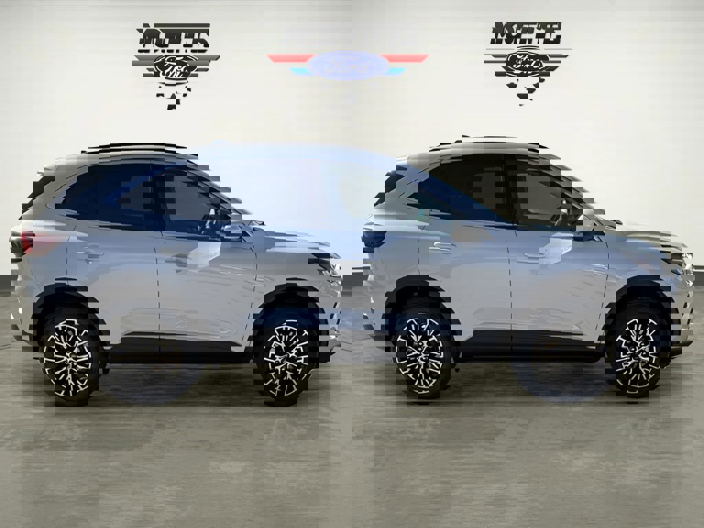 New 2026 Ford Escape Plug-in Hybrid image 4