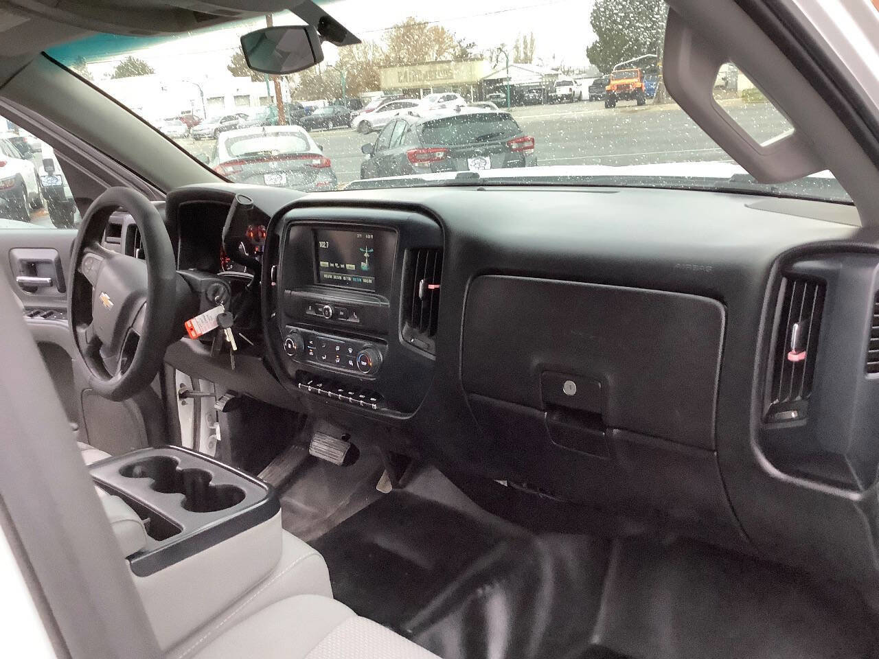 Used 2017 Chevrolet Silverado 1500 W/T w/ Trailering Package image 31