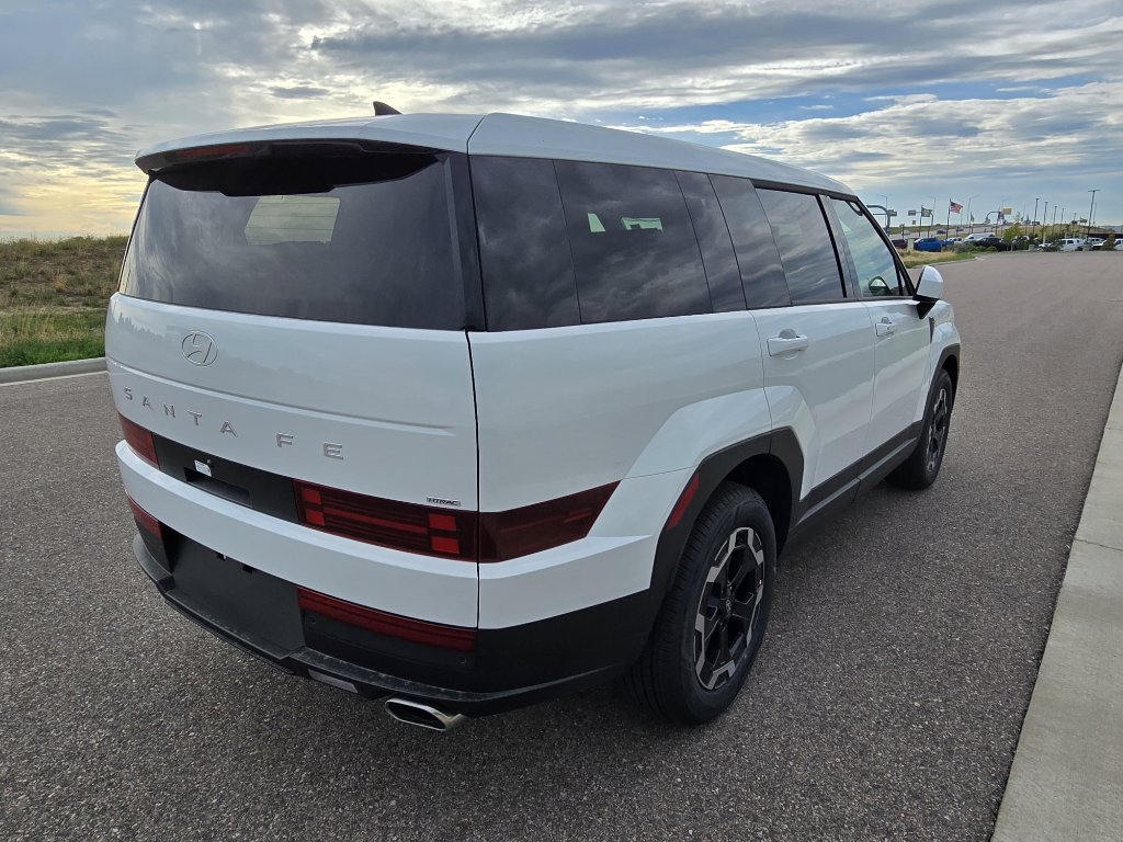 New 2026 Hyundai Santa Fe SE image 5
