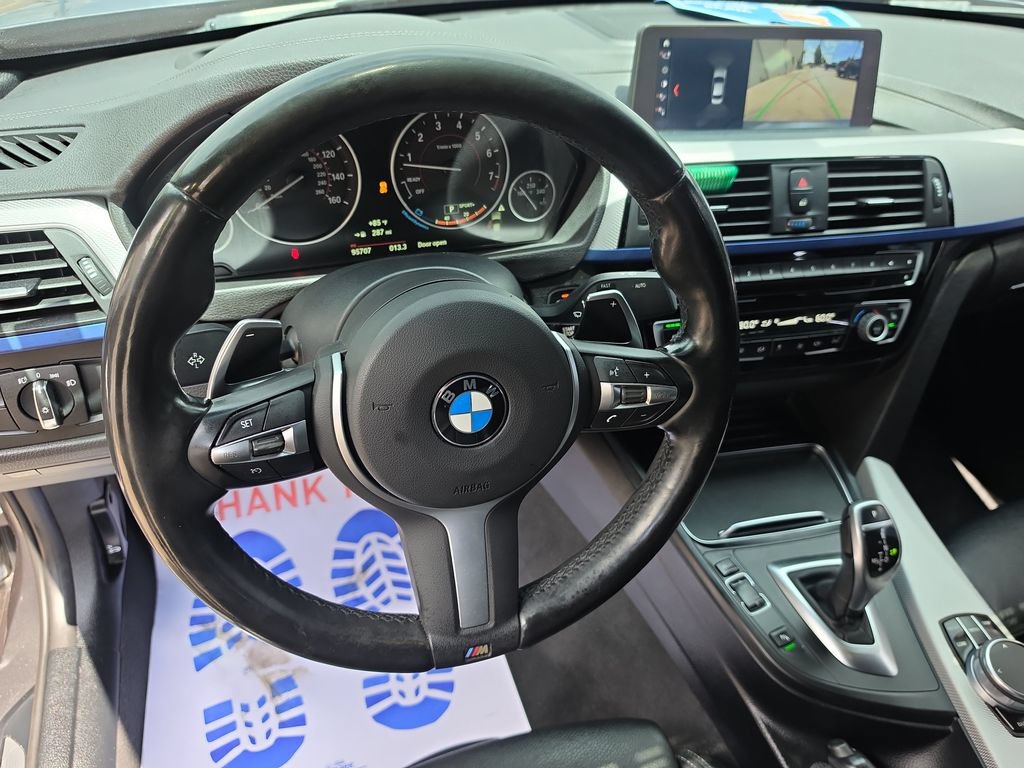 Used 2018 BMW 340i xDrive Sedan w/ Premium Package AWD/4WD image 13