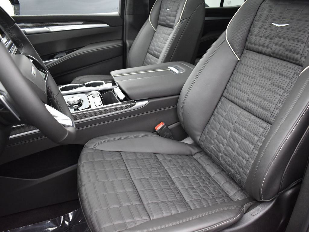 Certified 2026 Cadillac Escalade V w/ LPO, Onyx Lite Package image 13