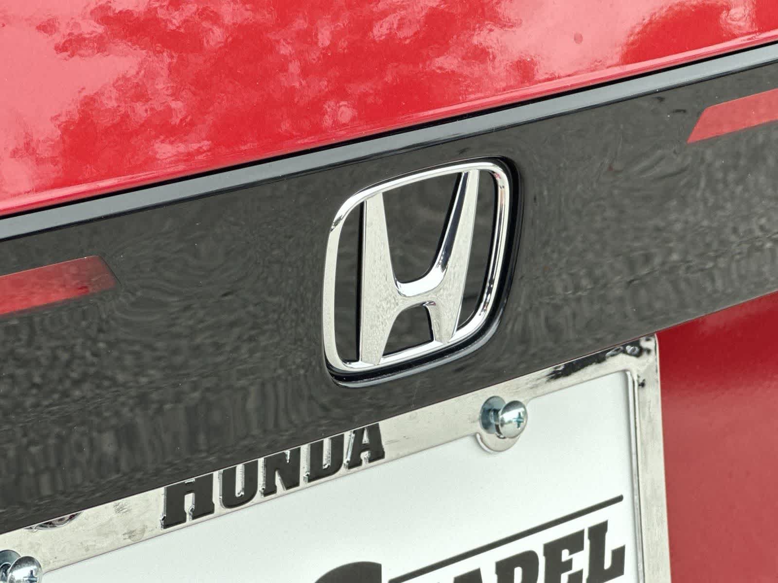 Used 2025 Honda Accord SE image 10