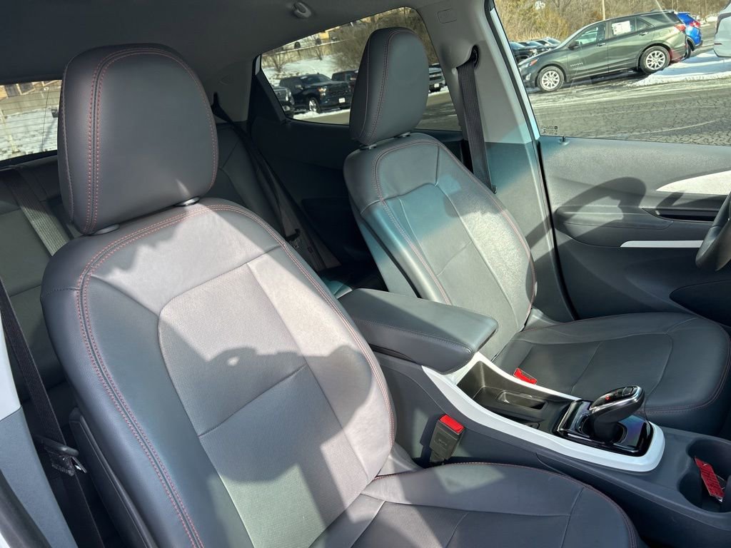 Used 2017 Chevrolet Bolt Premier w/ Infotainment Package image 46