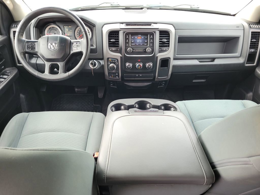 Used 2017 RAM 1500 Express AWD/4WD image 14