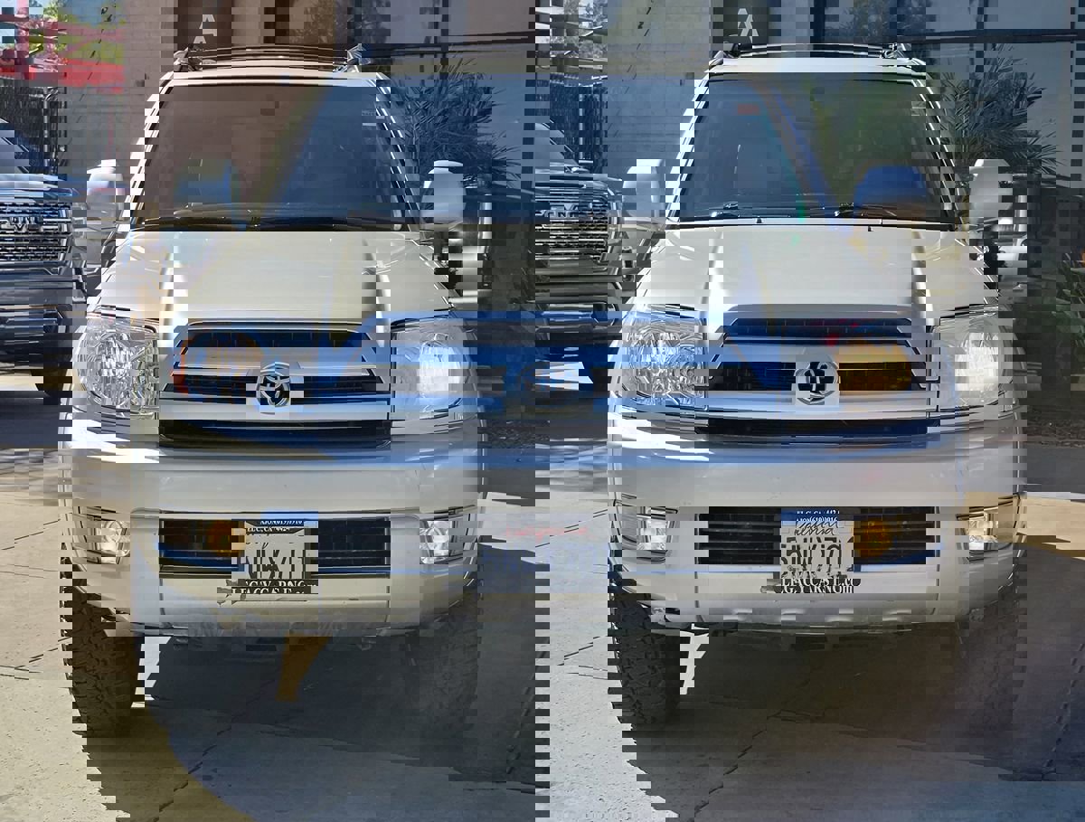 Used 2005 Toyota 4Runner Limited image 5