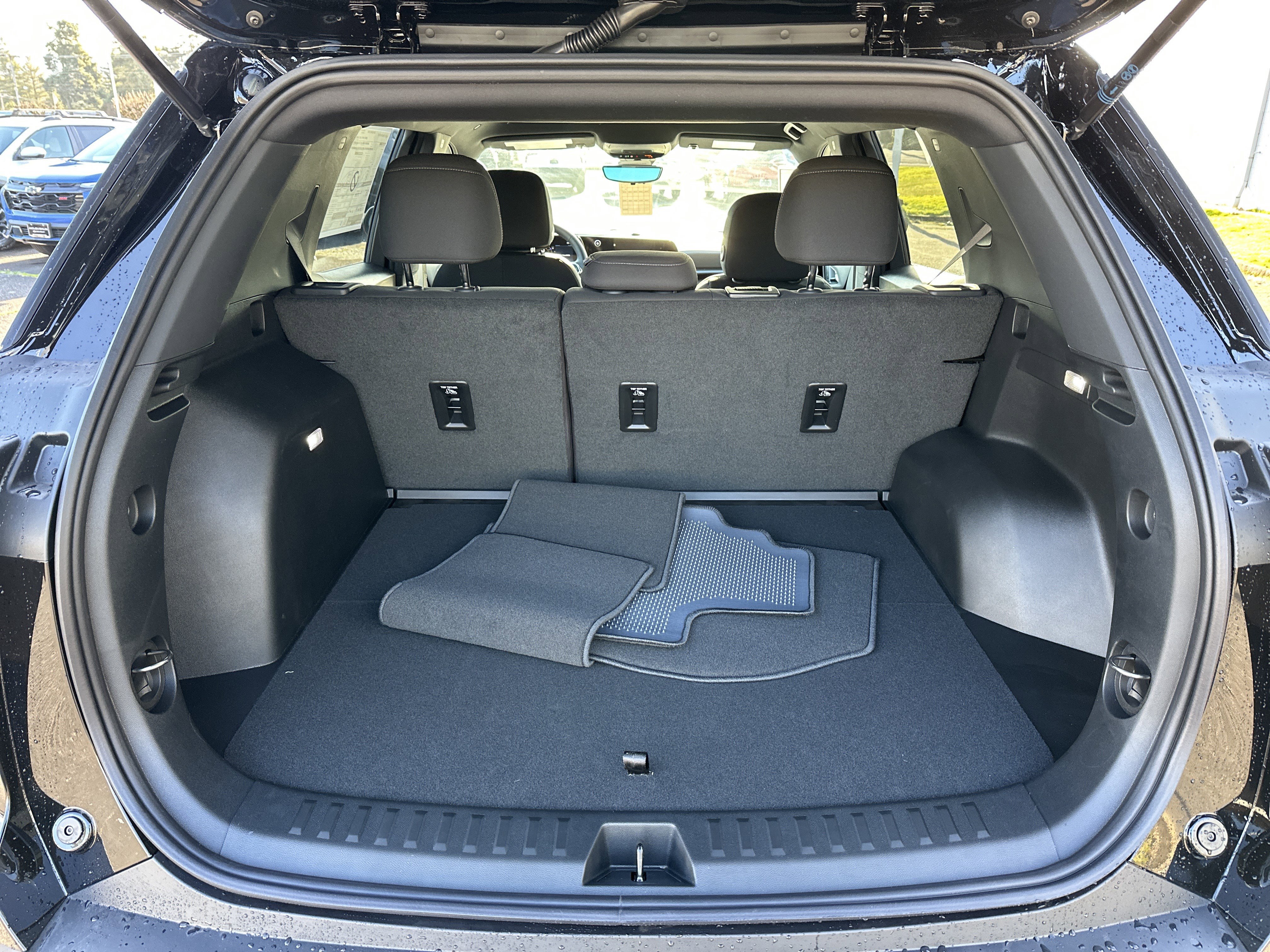 New 2026 Chevrolet Equinox LT w/ Safety and Technology Package image 5