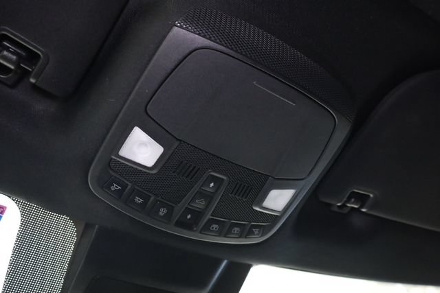 Used 2021 Ford Expedition XLT AWD/4WD image 27