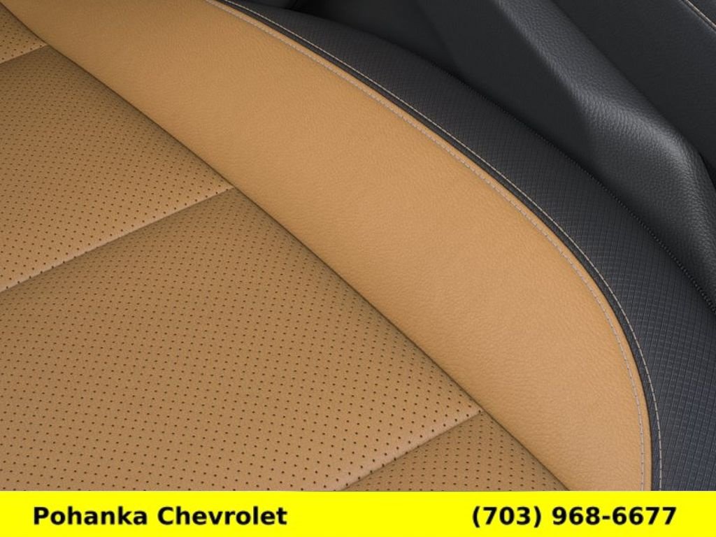 New 2027 Chevrolet Traverse Z71 w/ Enhanced Driving Package AWD/4WD image 21